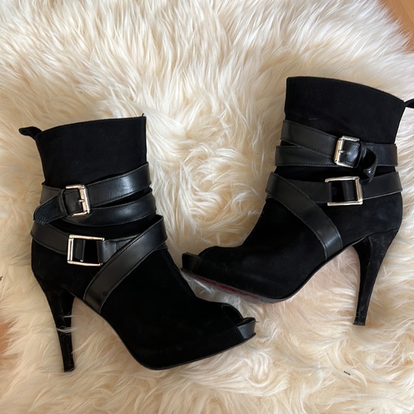 Short boots with open toes - Picture 5 of 5